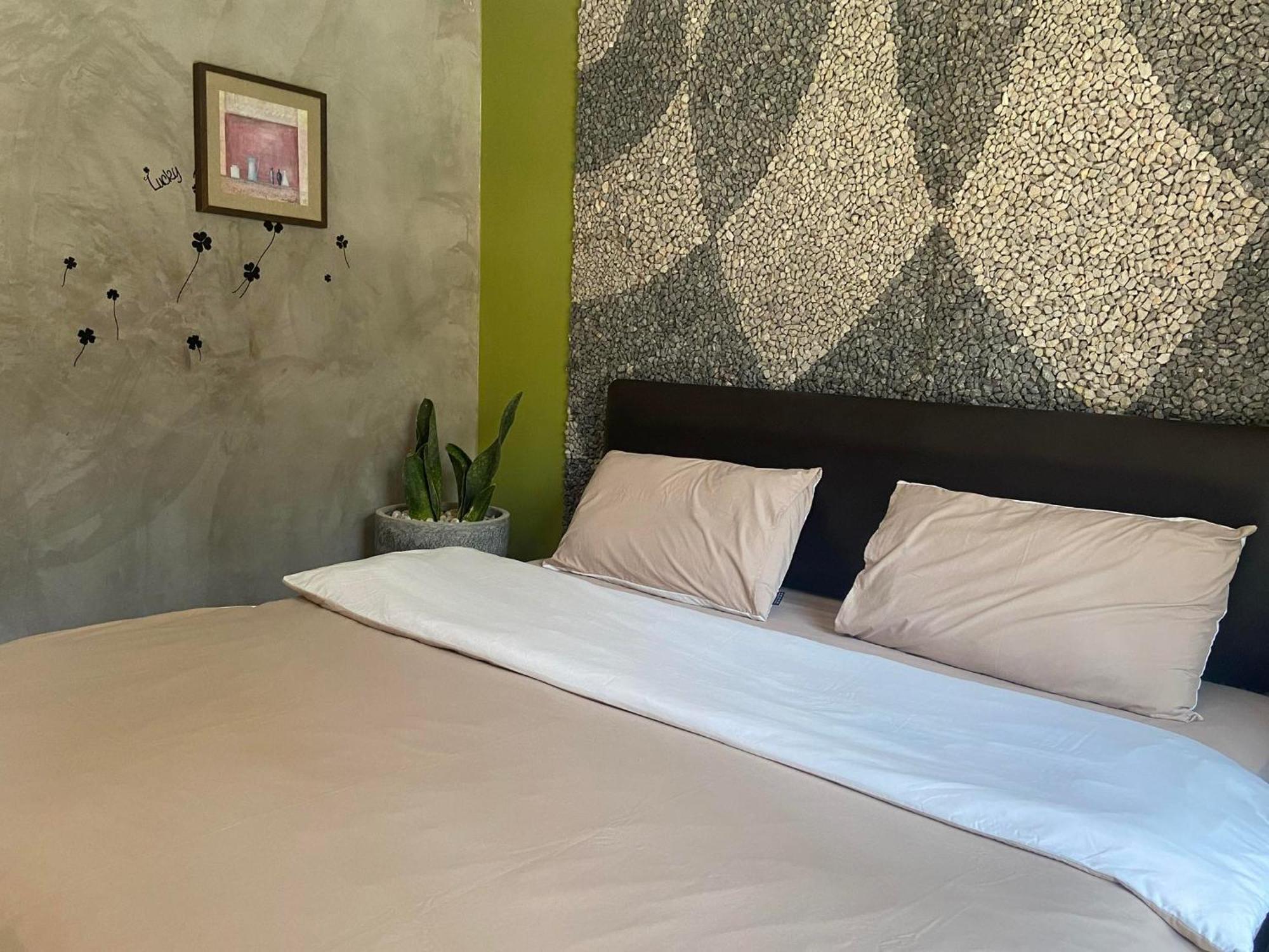 The Curve Residence Khao Tao Exterior photo